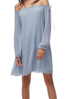 Aritzia WILFRED Raison Plisse Pleat Dress